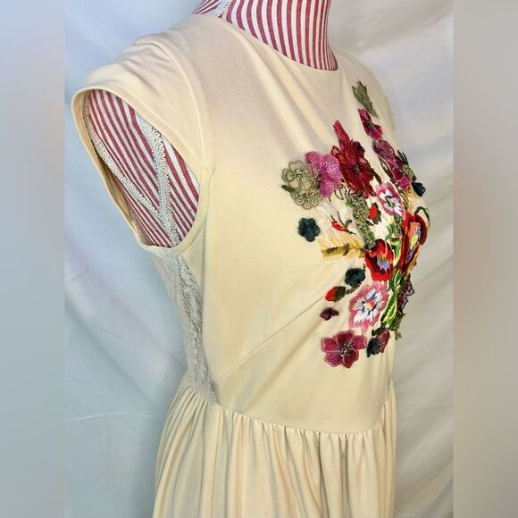 Embroidered Floral Dress Whimsical Lace Cream Fairy Cottagecore Romantic Sz 8 - Picture 8 of 14